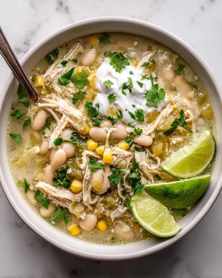 Slow Cooker White Chicken Chili Recipe
