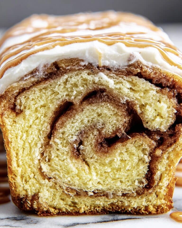 Cinnamon Roll Pound Cake Recipe